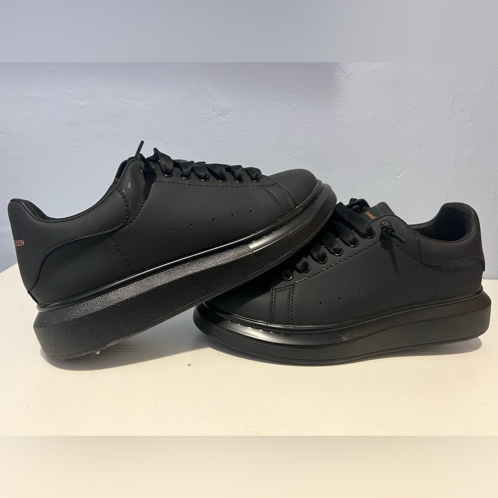 Alexander Mcqueen Sneaker